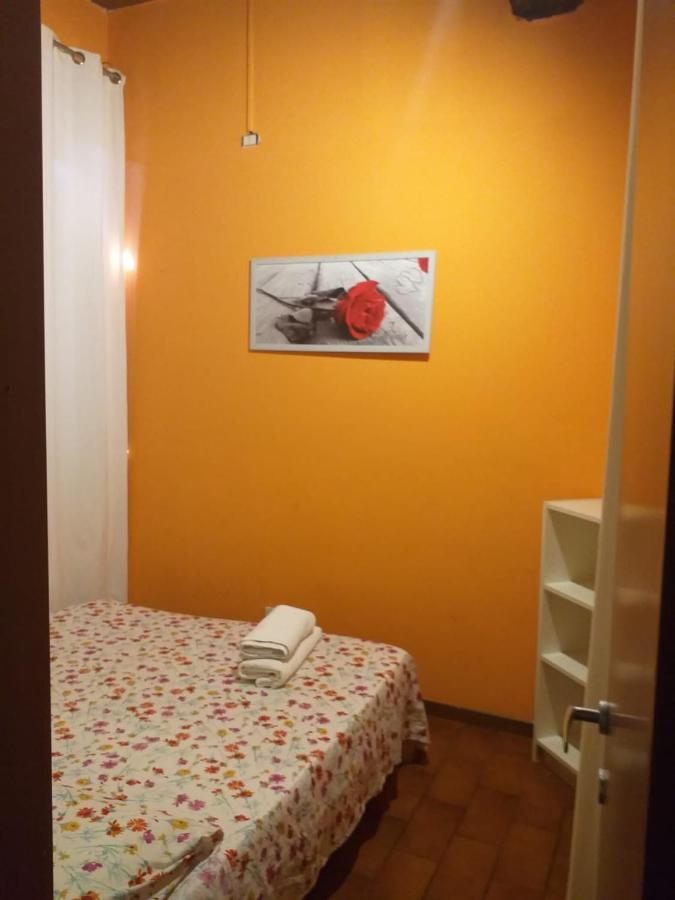 Appartamento Bixio Self Check-In Парма Екстер'єр фото